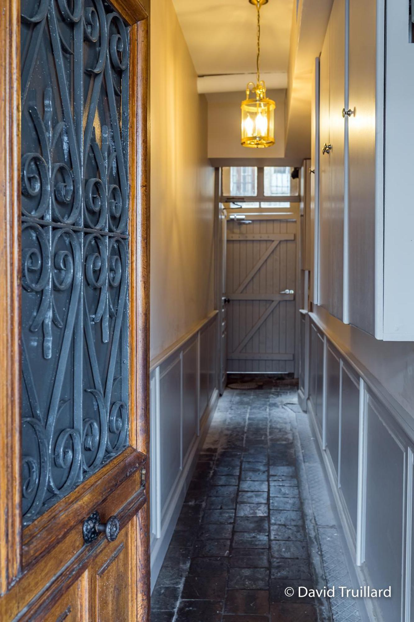 Suites Mana- Studio Art Ducal Avec Terrasse Sur L'Arriere De La Place Ducale Parking Inclus Charleville-Mézières Eksteriør billede